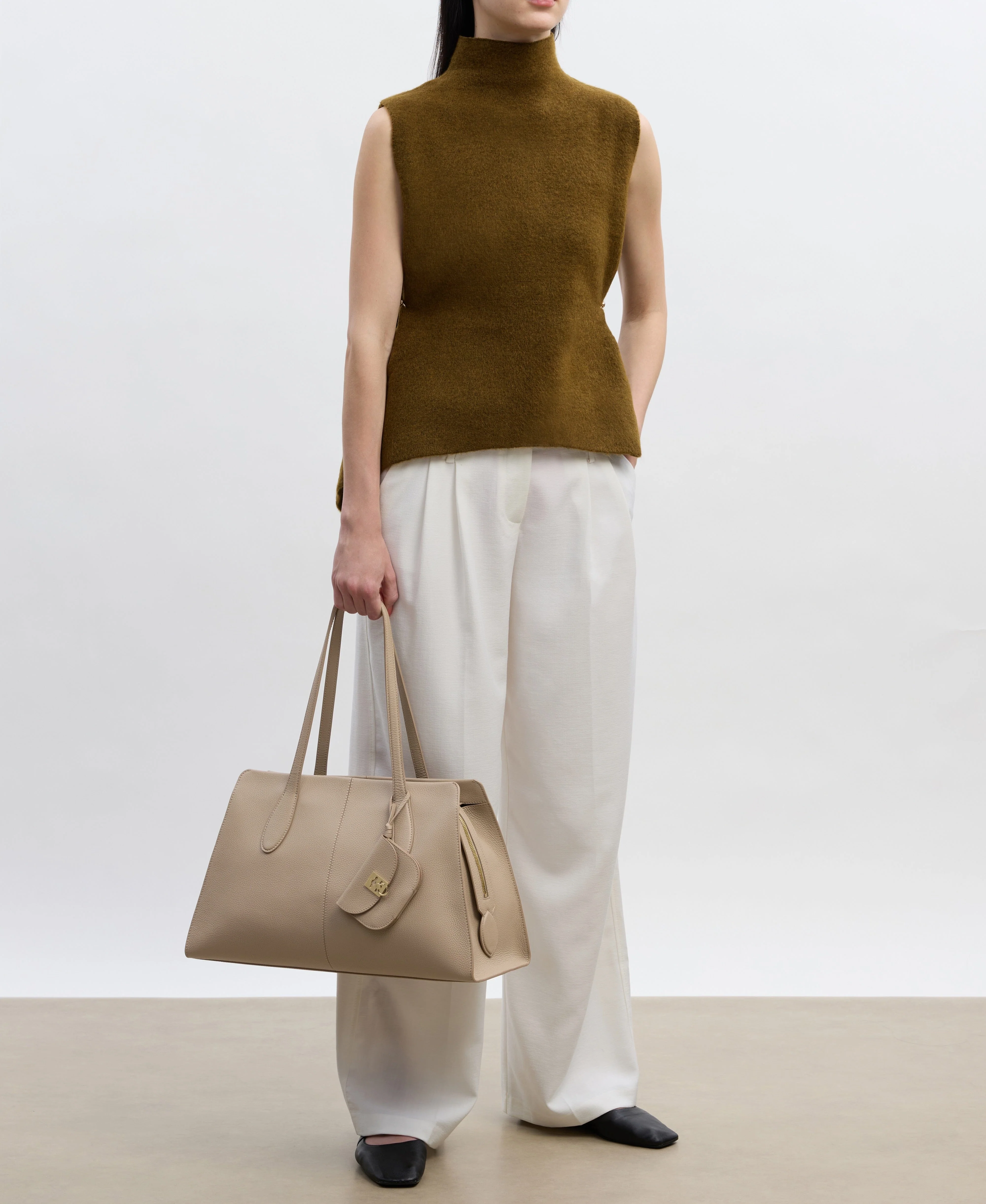 Day Tote - Taupe - Image 6