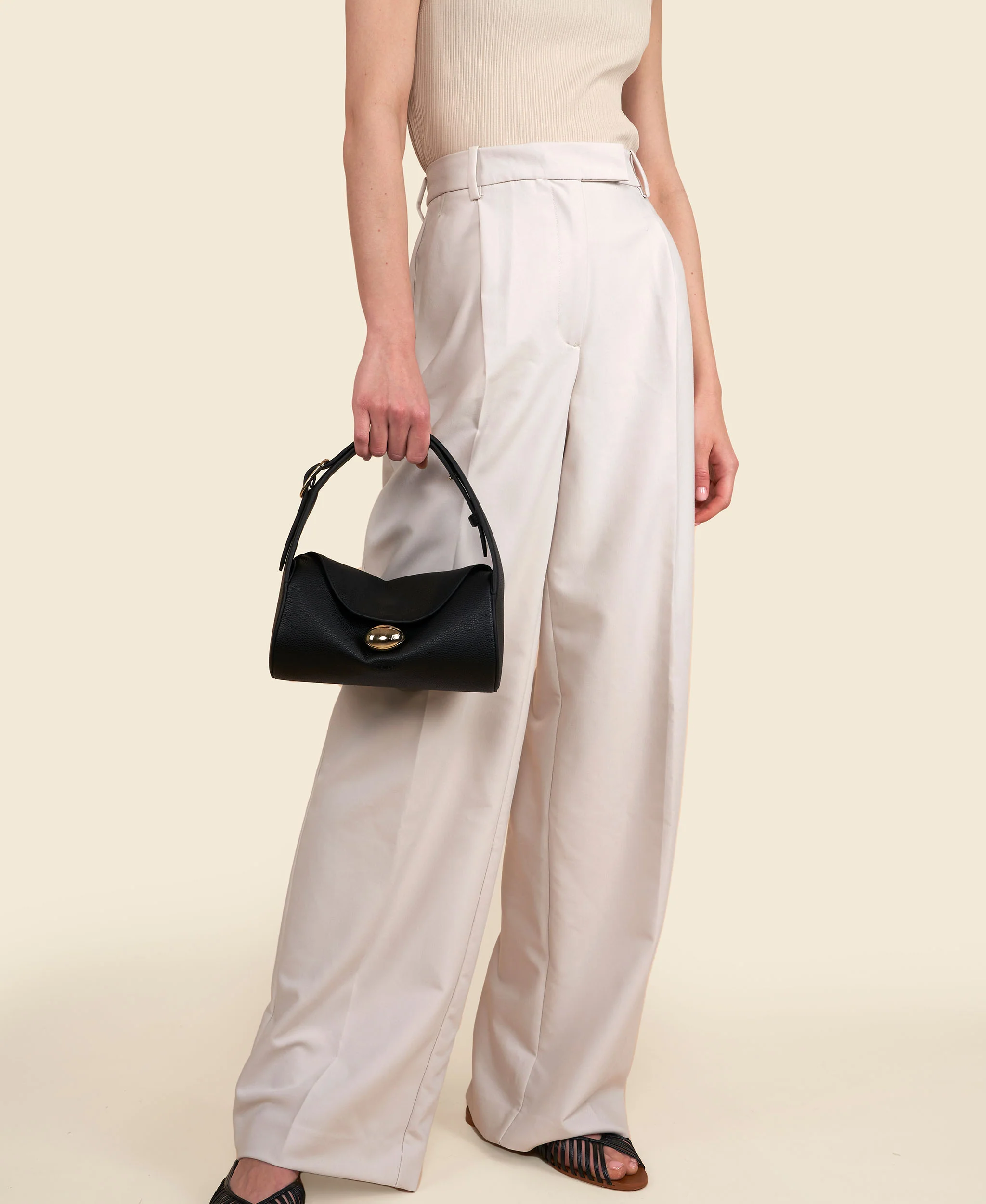 Drop Duffel - Black - Image 3