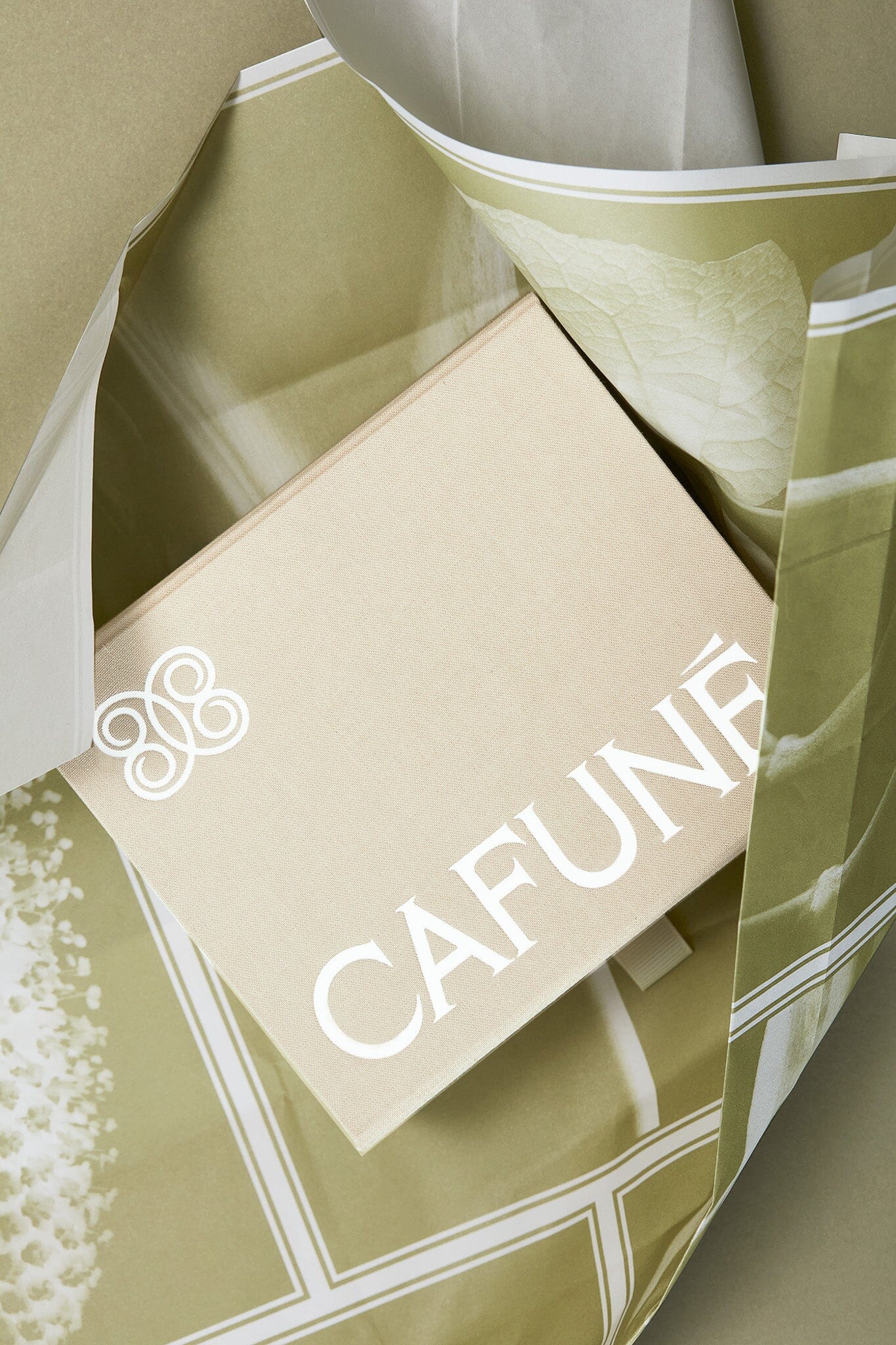 GIFT-WRAPPING - Image 3