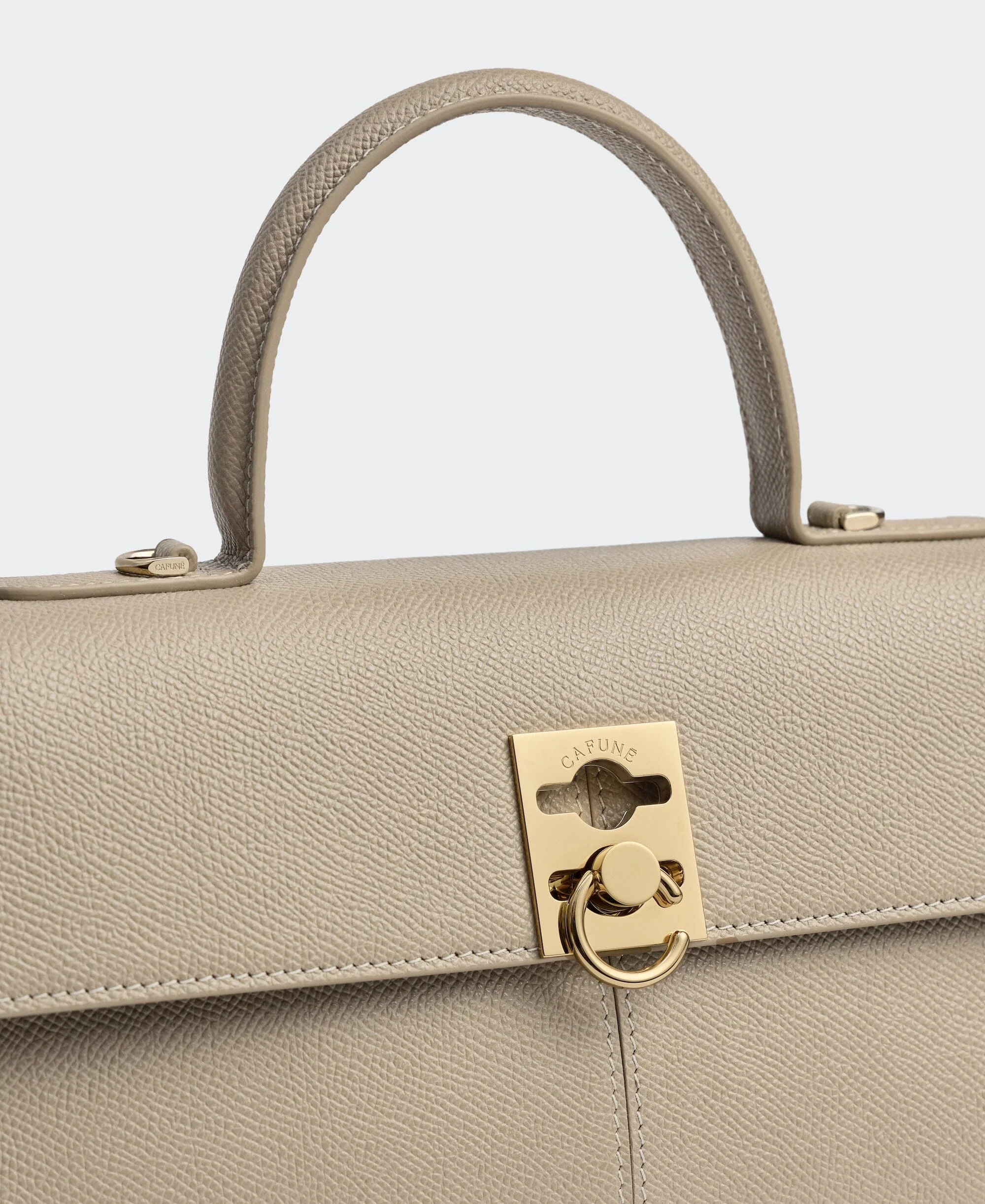 Medium Stance - Taupe - Image 4